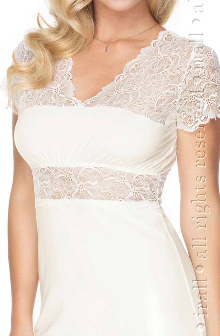 Irall Cameron Nightdress Cream 2XL-5XL - Divine Silk